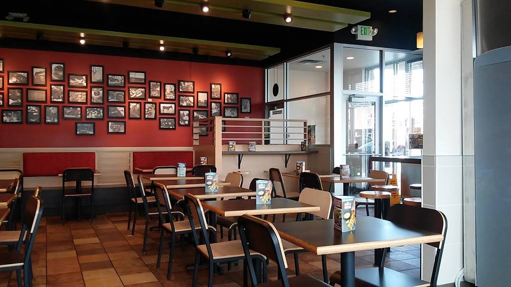 QDOBA Mexican Eats | restaurant | 12414 L St Suite 100, Omaha, NE 68137, USA | 4023304671 OR +1 402-330-4671