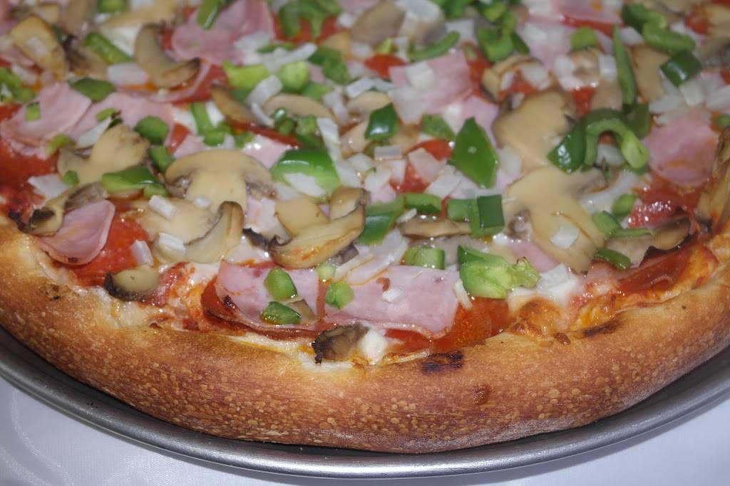 Red Devil Restaurant | restaurant | 104 S Broad St, Holly, MI 48442, USA | 2486344422 OR +1 248-634-4422