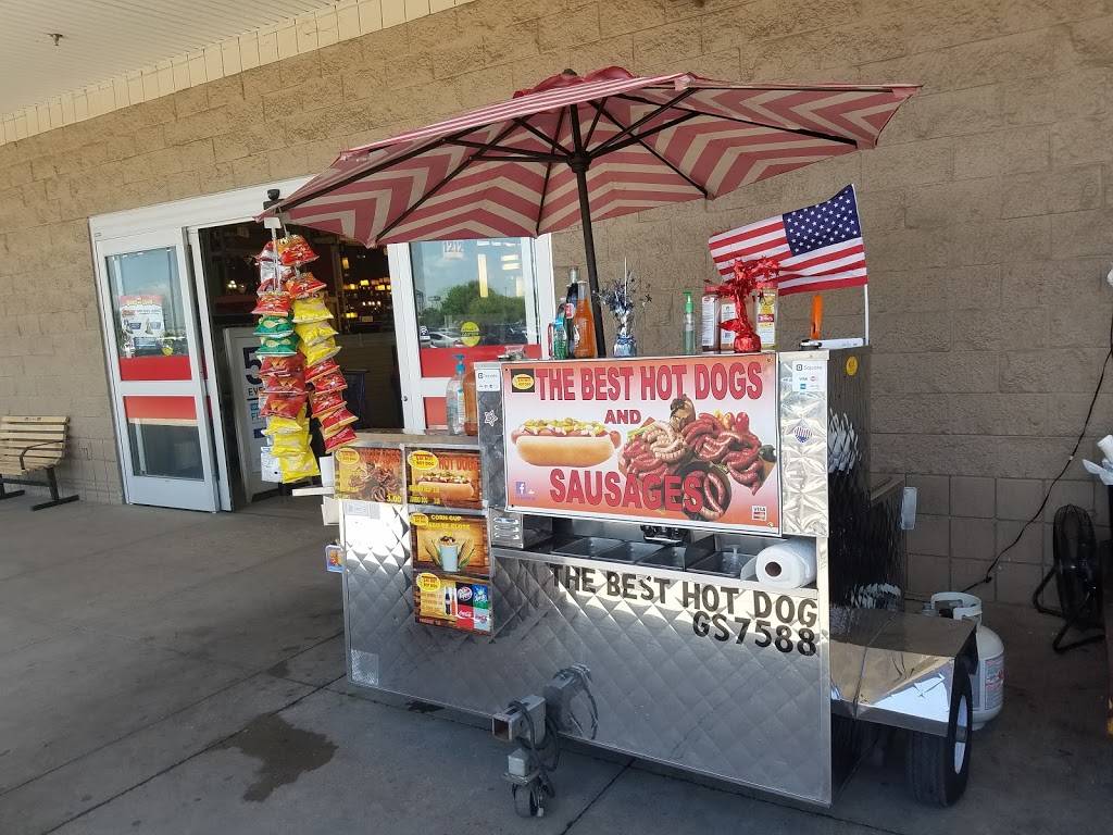 The Best Hot Dog II | meal takeaway | 8520 S Hampton Rd, Dallas, TX 75232, USA | 8178412513 OR +1 817-841-2513