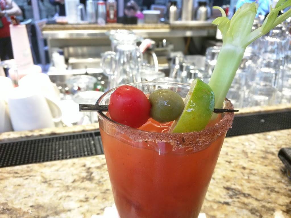 TGI Fridays | restaurant | 4200 NW 21st St Gate D-36, Miami, FL 33122, USA | 3058691460 OR +1 305-869-1460