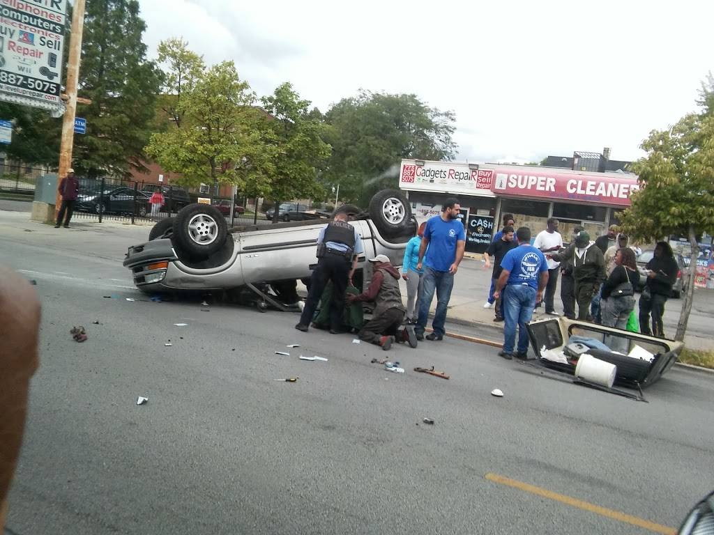 Whale Fish & Chicken | restaurant | 5650 W Division St, Chicago, IL 60651, USA | 7736263000 OR +1 773-626-3000