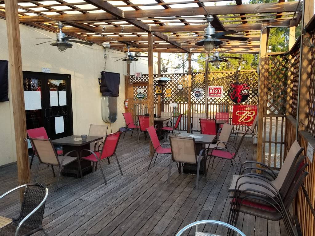 The Bulldog Pub | restaurant | 577 Deltona Blvd #1, Deltona, FL 32725, USA | 3868600800 OR +1 386-860-0800