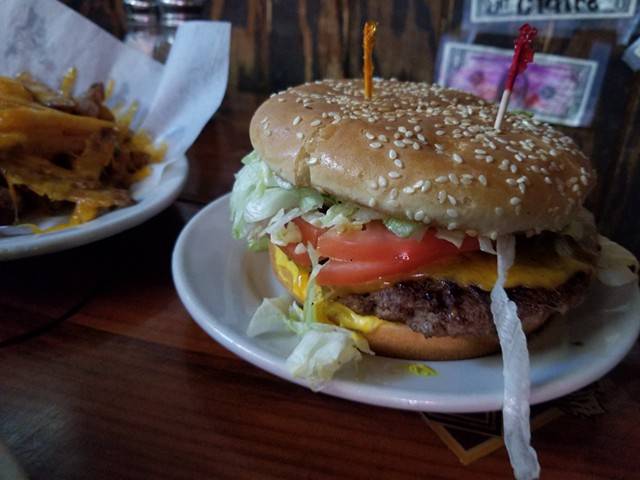 Georges | restaurant | 2943 Perkins Rd, Baton Rouge, LA 70808, USA | 2253432363 OR +1 225-343-2363