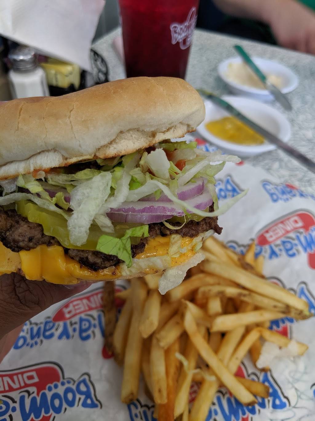 Boomarang Diner | restaurant | 331 SW C Ave, Lawton, OK 73501, USA | 5807135322 OR +1 580-713-5322