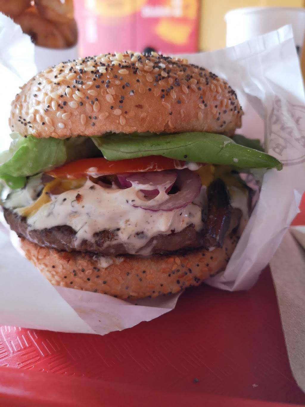 Hero Certified Burgers | restaurant | 6070 Dixie Rd, Mississauga, ON L5T 1A6, Canada | 9056707010 OR +1 905-670-7010