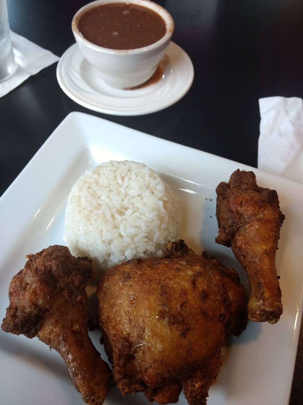 Salsa | restaurant | 818 Palmer Pl, Nashville, TN 37203, USA | 6154019316 OR +1 615-401-9316