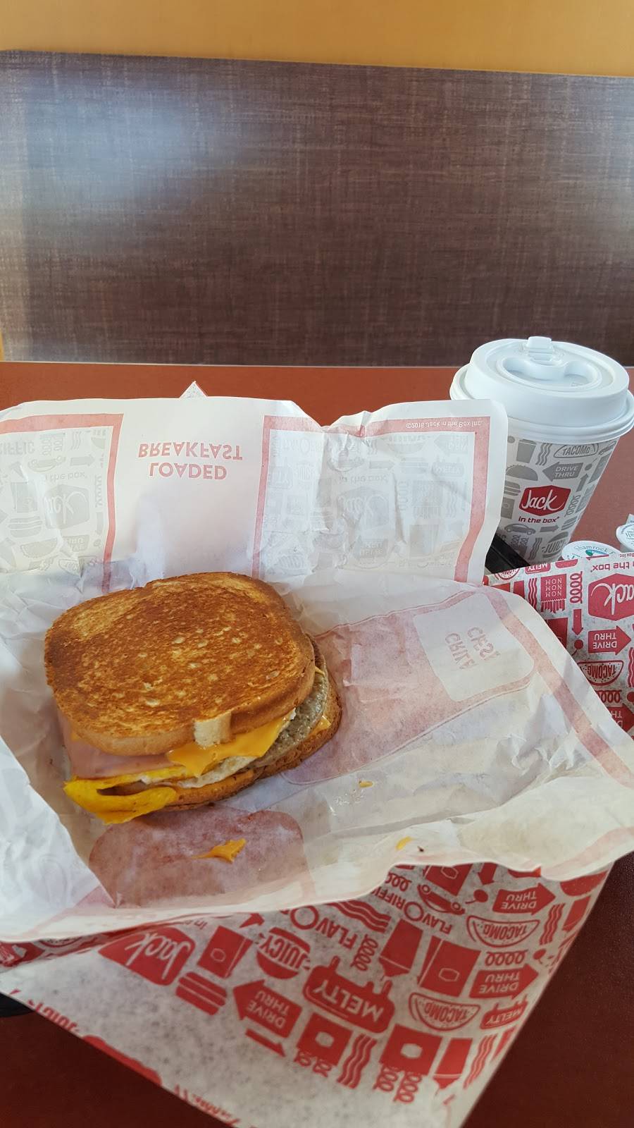 Jack in the Box | restaurant | 22661 Lake Forest Dr, Lake Forest, CA 92630, USA | 9498595785 OR +1 949-859-5785