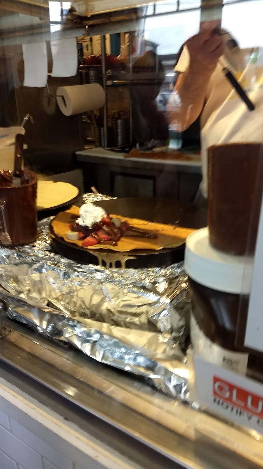 Crepe Neptune | restaurant | 175 E 2nd St, Cannon Beach, OR 97110, USA | 5034369200 OR +1 503-436-9200