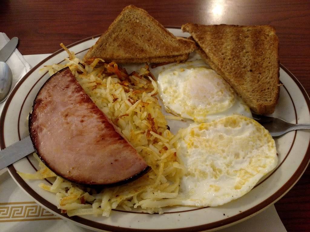 Chris Restaurant | restaurant | 2812 W Erie Ave, Lorain, OH 44053, USA | 4402455822 OR +1 440-245-5822