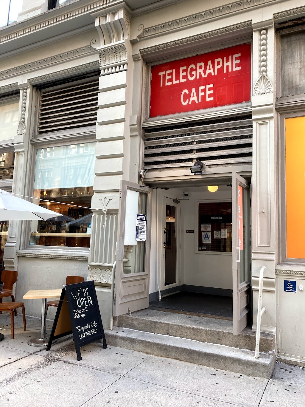 Telegraphe Cafe. | cafe | 107 W 18th St, New York, NY 10011, USA | 2124885810 OR +1 212-488-5810