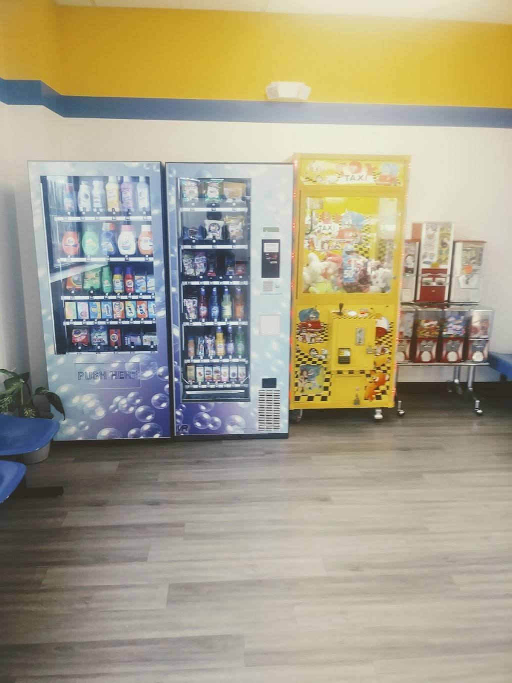 Bright Pizza | restaurant | 729 Long Ln, Upper Darby, PA 19082, USA | 6106269999 OR +1 610-626-9999