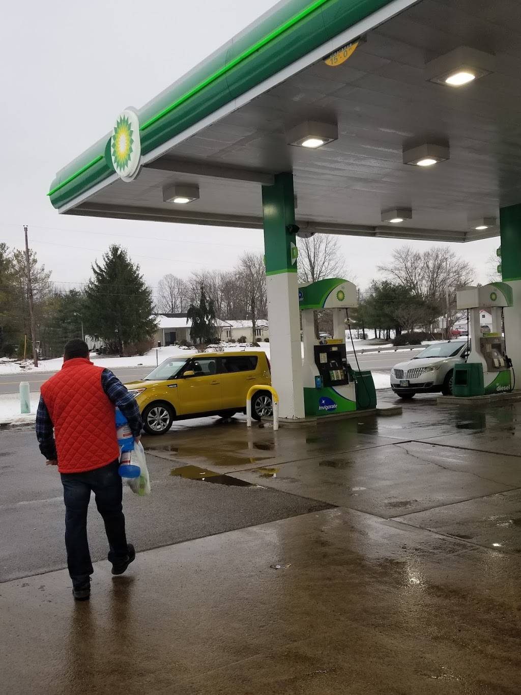 BP | restaurant | 3355 Cambridge Rd, OH-821, Marietta, OH 45750, USA | 7403733658 OR +1 740-373-3658