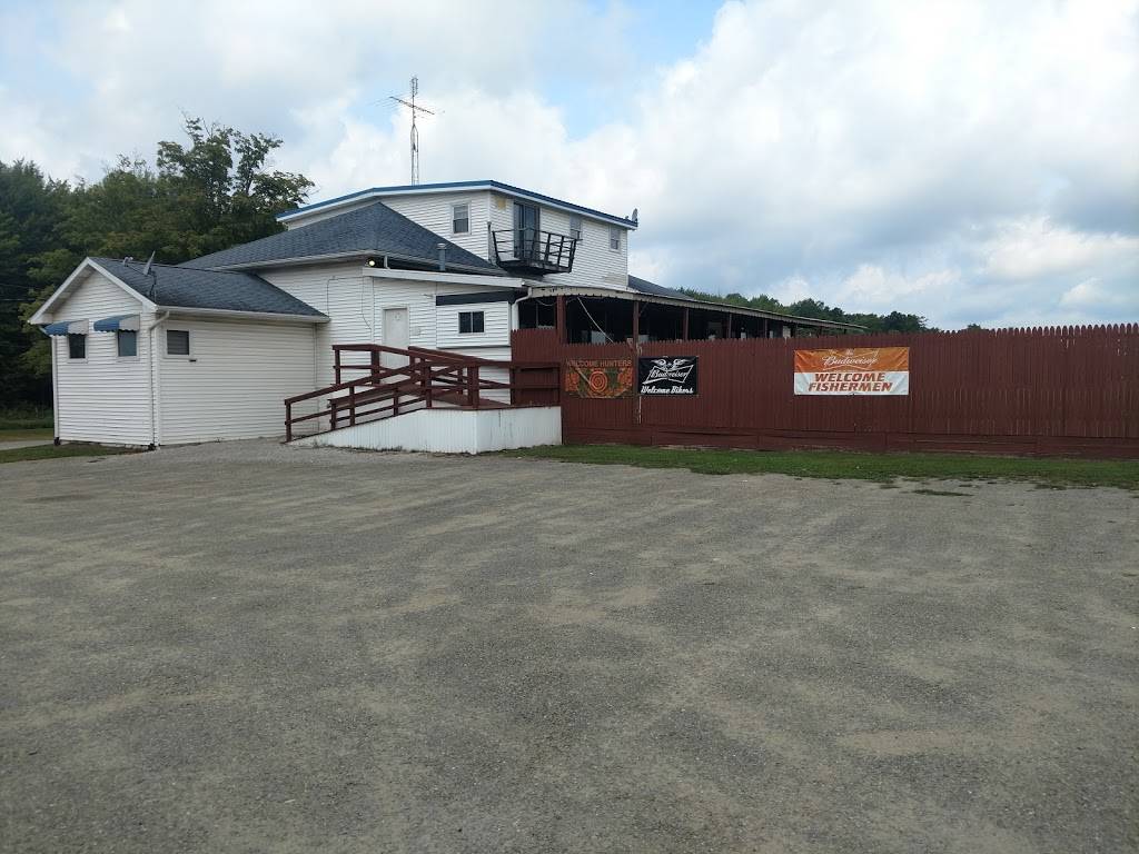 Smokin Js Country Corner Inn | restaurant | 17880 Cole Rd, Conneautville, PA 16406, USA | 8146832163 OR +1 814-683-2163