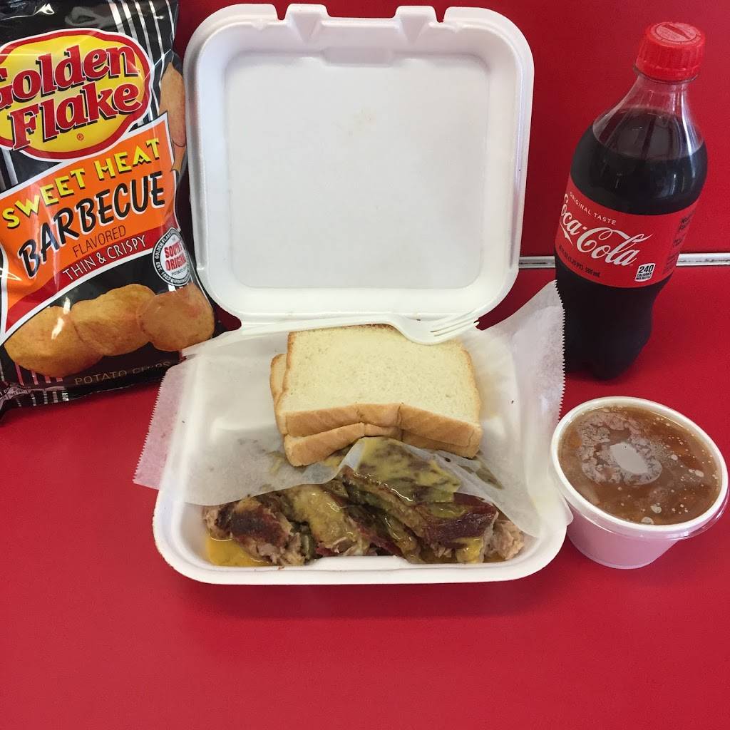 Chesters Barbeque | restaurant | 547 Veterans Pkwy, Columbus, GA 31901, USA | 7063201230 OR +1 706-320-1230