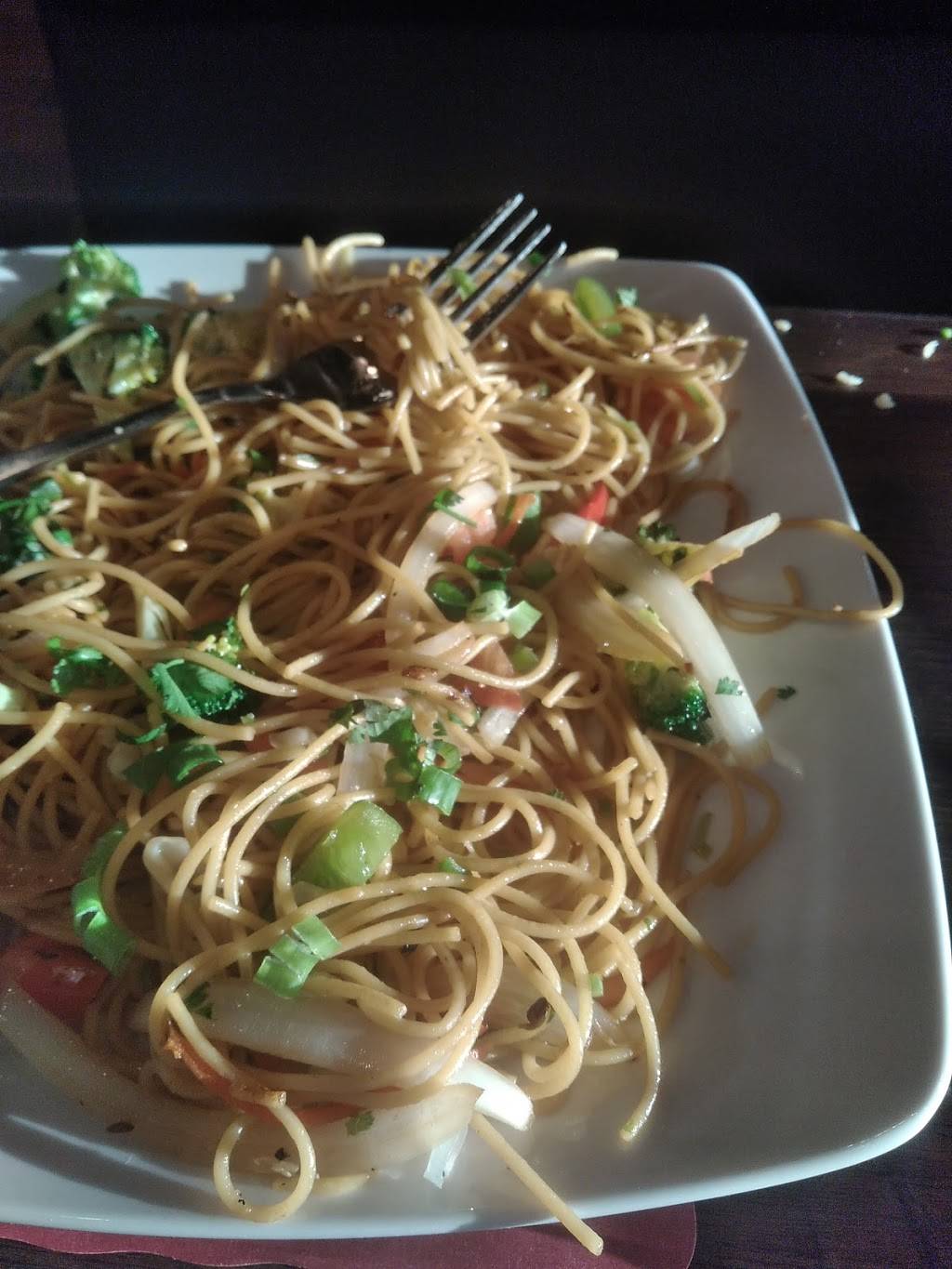 Aago Indian/ Nepalese Restaurant | restaurant | 25421 Lizzio Center Dr STE 110, Chantilly, VA 20152, USA | 7033485034 OR +1 703-348-5034