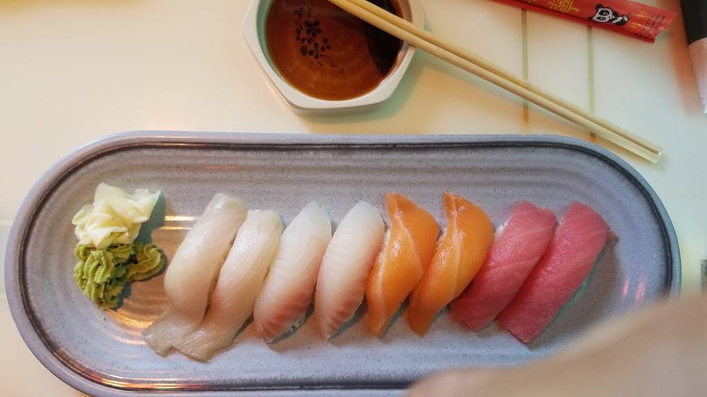 China One | restaurant | 821 W Fond Du Lac St, Ripon, WI 54971, USA | 9207486877 OR +1 920-748-6877