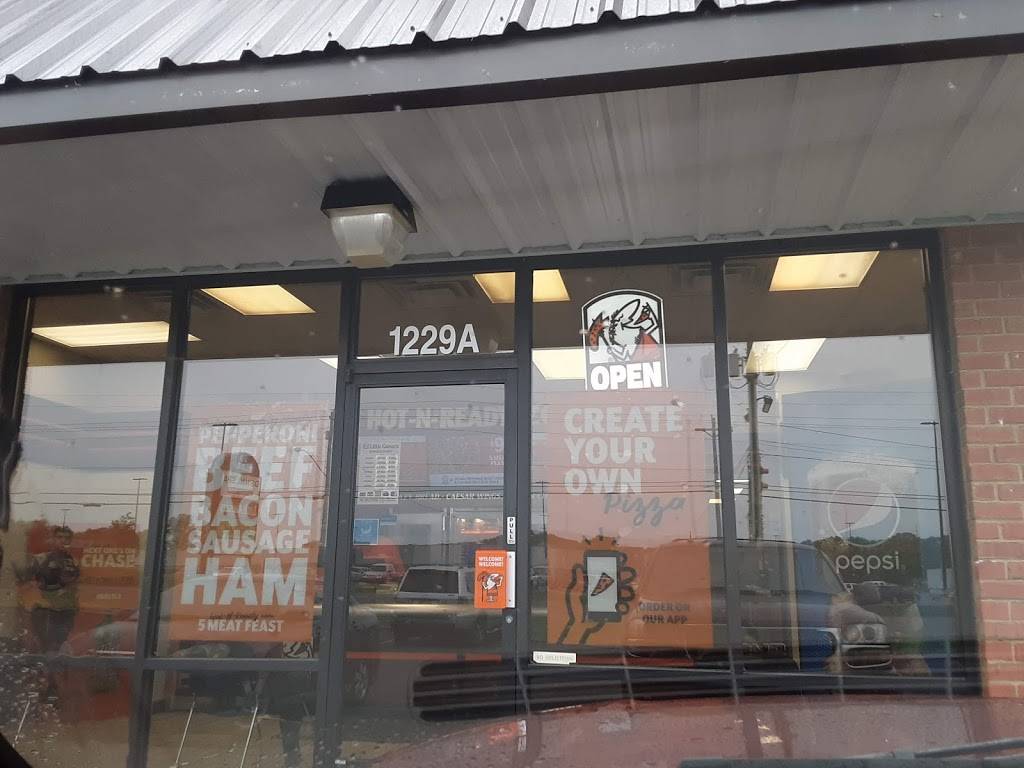 Little Caesars Pizza | meal takeaway | 1229- Suite A, Huntsville Hwy, Fayetteville, TN 37334, USA | 9314332211 OR +1 931-433-2211