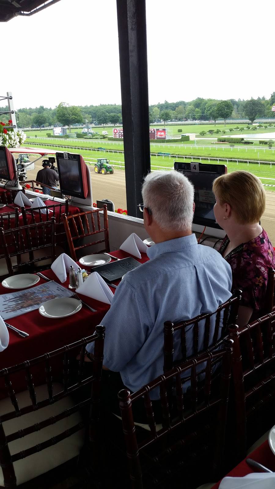 The Turf Terrace | restaurant | 267 Union Ave, Saratoga Springs, NY 12866, USA | 8885166972 OR +1 888-516-6972