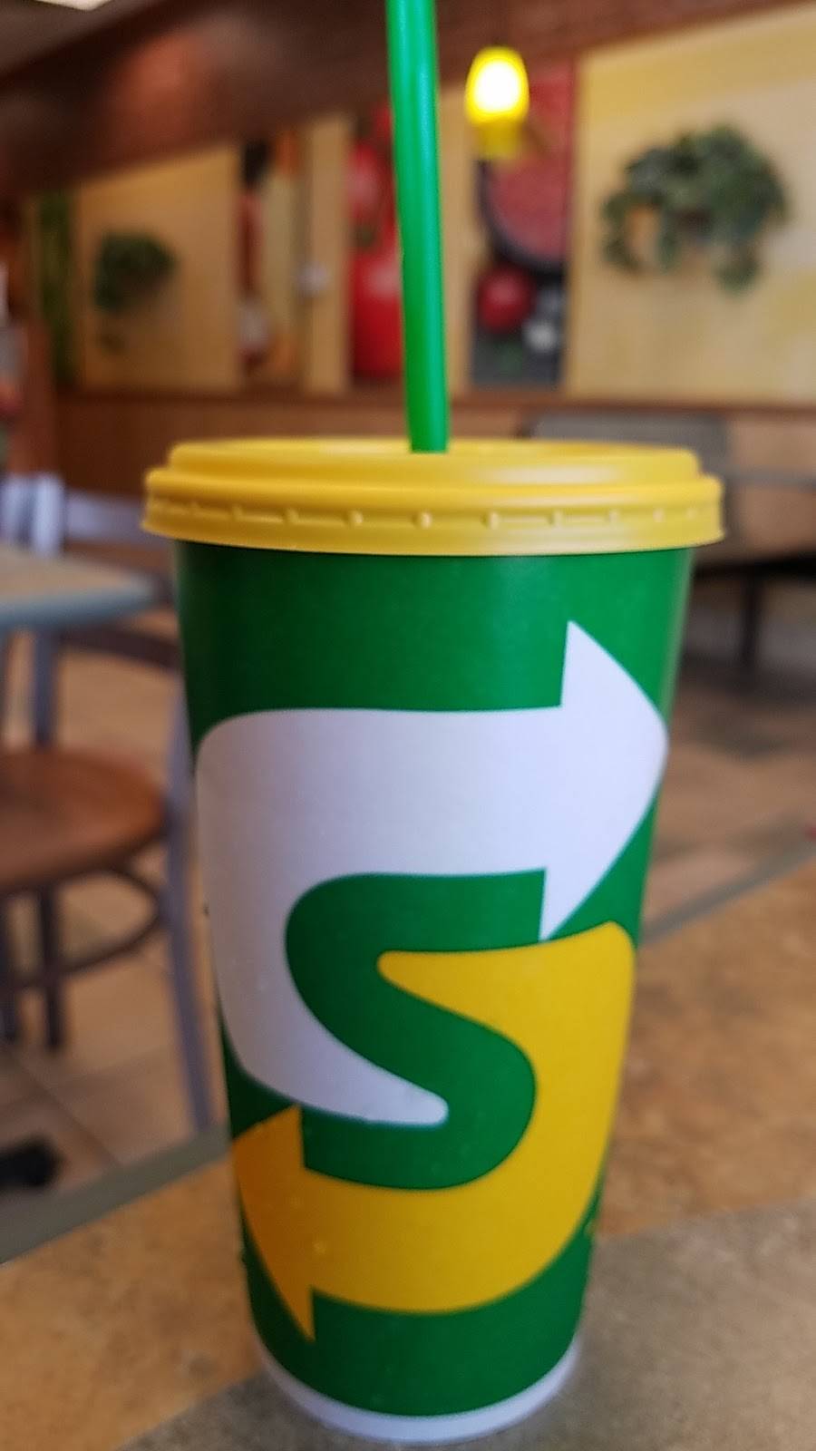 Subway | restaurant | 2711 W Kingshighway Suite 2, Paragould, AR 72450, USA | 8702363294 OR +1 870-236-3294