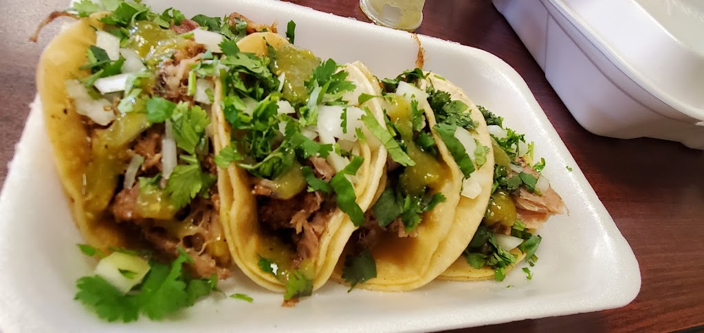 Johnnys Taco Shop | restaurant | 1330 NV-160, Pahrump, NV 89048, USA | 7757273733 OR +1 775-727-3733