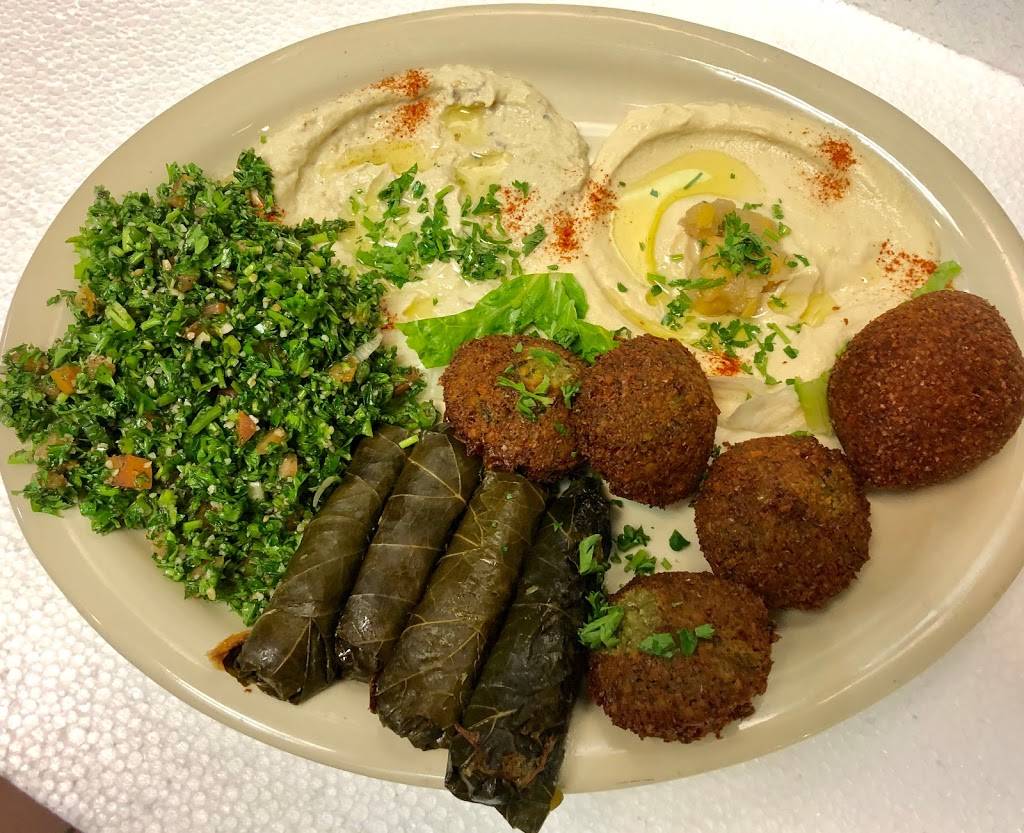 Tarboosh Eatery | restaurant | 1144 W Pleasant Valley Rd, Parma, OH 44134, USA | 4408888899 OR +1 440-888-8899