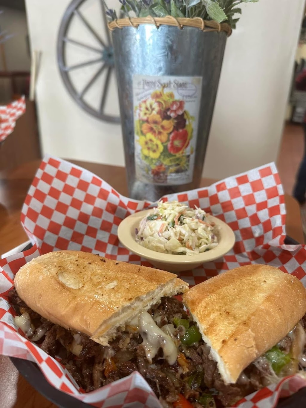 The Ranch Steakhouse Phelan | restaurant | 4264 Phelan Rd, Phelan, CA 92371, USA | 4429369111 OR +1 442-936-9111