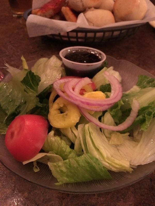 Salvatores Italian Grill | restaurant | 4831 Mahoning Ave, Youngstown, OH 44515, USA | 3307992285 OR +1 330-799-2285