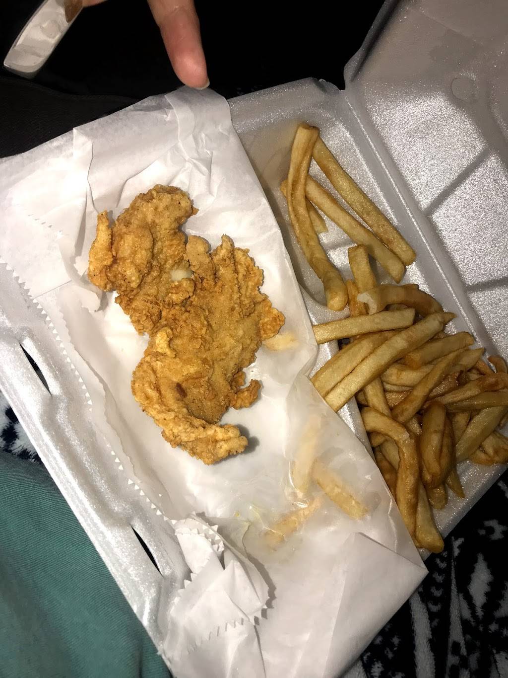 Feather-N-Fin Chicken Seafood | restaurant | 3109 E Princess Anne Rd, Norfolk, VA 23504, USA | 7576233195 OR +1 757-623-3195