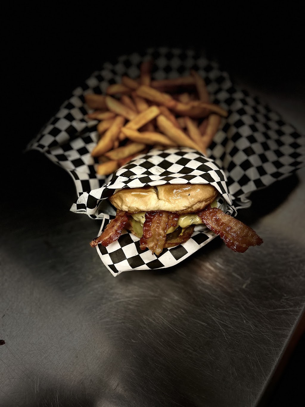 Bill Henrys | restaurant | 1374 Forest Ave, Luverne, AL 36049, USA | 3345350525 OR +1 334-535-0525