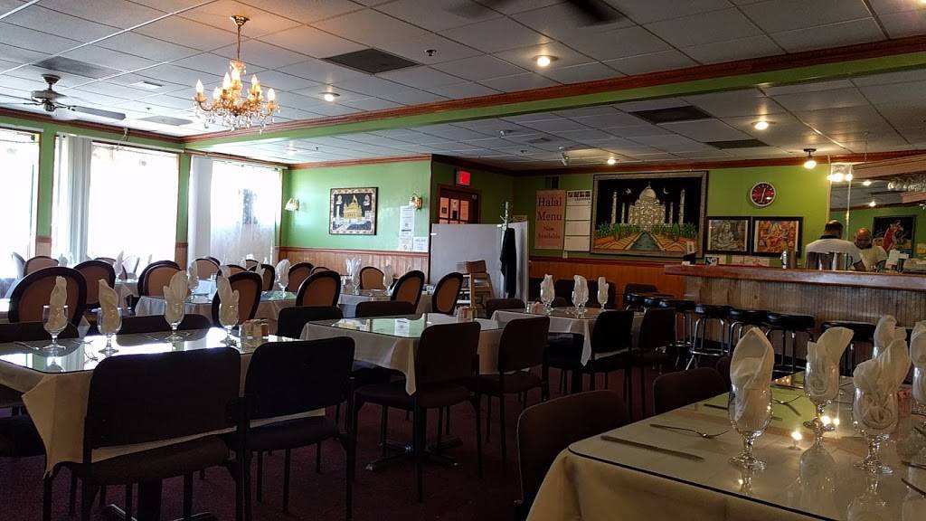 Taj Mahal Indian Restaurant | meal takeaway | 1329, 5114 S 108th St, Hales Corners, WI 53130, USA | 4144275900 OR +1 414-427-5900