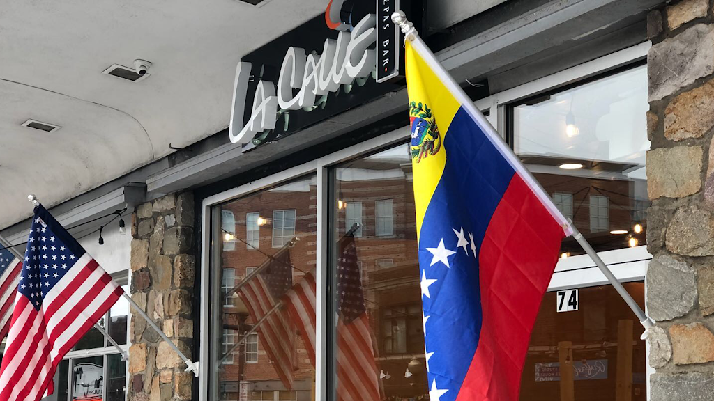 La Calle Arepas Bar | restaurant | 74 N Main St, Norwalk, CT 06854, USA | 2036124949 OR +1 203-612-4949