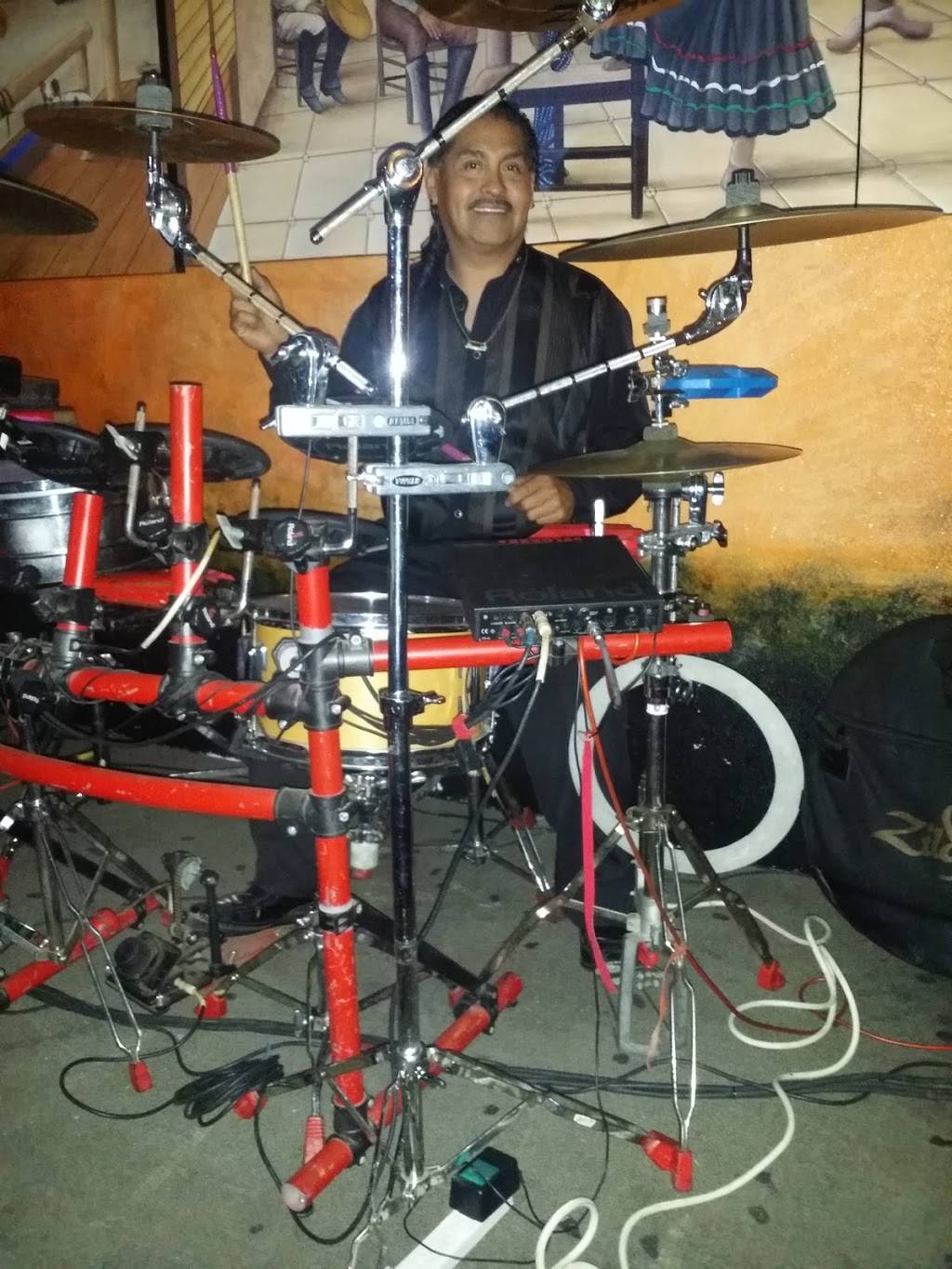 Dominos Pizza | meal delivery | 402 E Charter Way, Stockton, CA 95206, USA | 2094640303 OR +1 209-464-0303