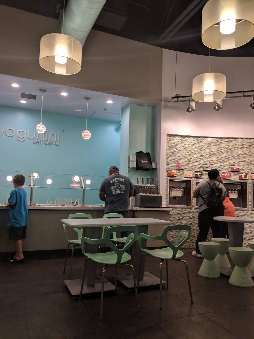 Yogurtini | restaurant | 2510 W Happy Valley Rd #1251, Phoenix, AZ 85085, USA | 6235801200 OR +1 623-580-1200