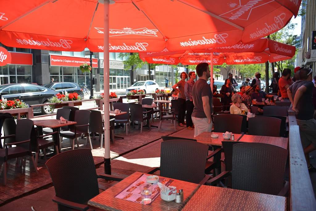 Station des Sports | restaurant | 5773 Boulevard Taschereau, Brossard, QC J4Z 1A5, Canada | 4504624587 OR +1 450-462-4587