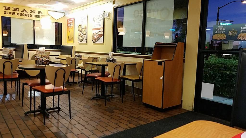 Del Taco | meal takeaway | 6118 Clay St, Riverside, CA 92509, USA | 9516816764 OR +1 951-681-6764