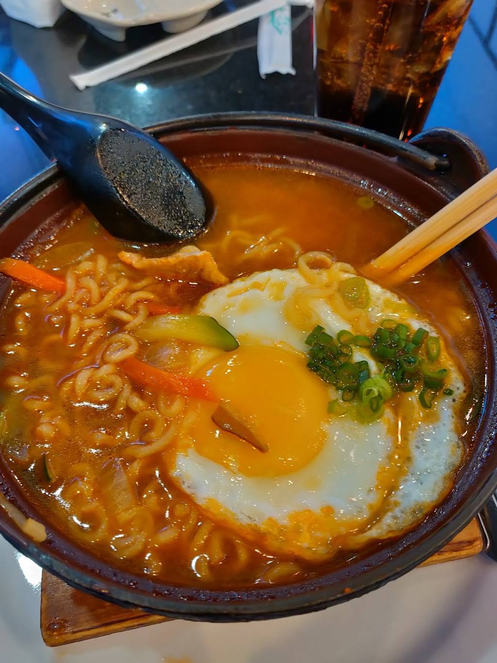 Sushi Hana | restaurant | 3175 521 Central Ave NW # A, Albuquerque, NM 87102, USA | 5058428700 OR +1 505-842-8700