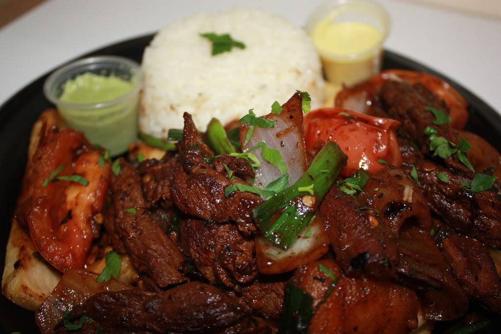 Inca Chicken | restaurant | 3800 E Lombard St, Baltimore, MD 21224, USA | 4105342222 OR +1 410-534-2222