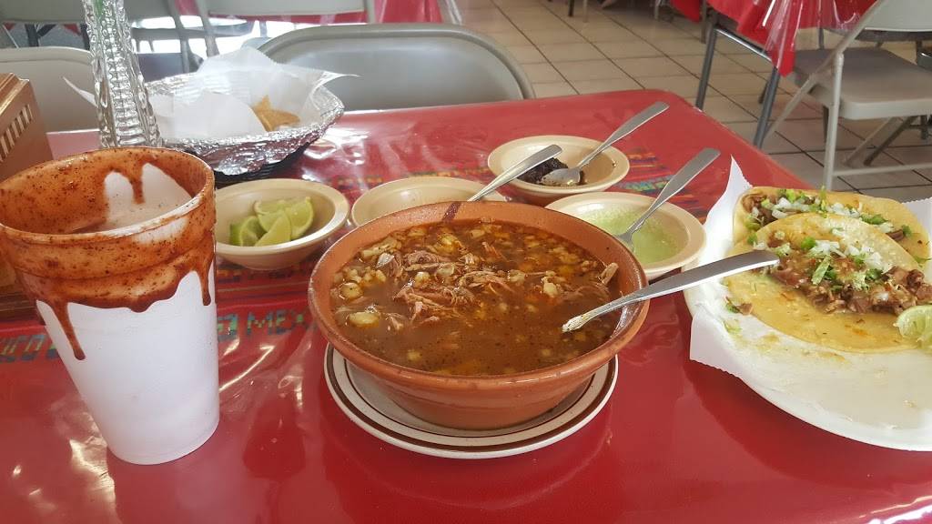 Tio Santos Restaurant | restaurant | 694 N Pearl St, Bridgeton, NJ 08302, USA | 8564593030 OR +1 856-459-3030