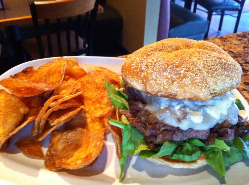 Cazzys Corner Grill | restaurant | 2099 Thunderhead Rd, Knoxville, TN 37922, USA | 8656946311 OR +1 865-694-6311