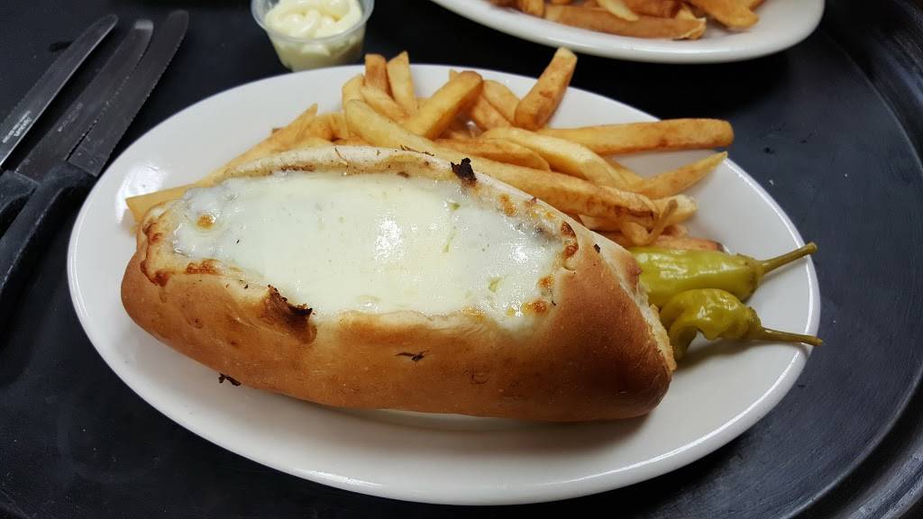 Villa Di Roma | restaurant | 915 S Alpine Rd, Rockford, IL 61108, USA | 8153974757 OR +1 815-397-4757