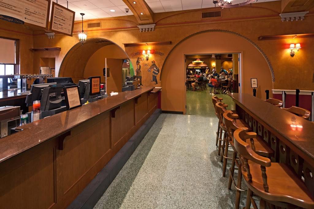 Der Stiftskeller | restaurant | 800 Langdon St room 1211, Madison, WI 53706, USA | 6082627324 OR +1 608-262-7324