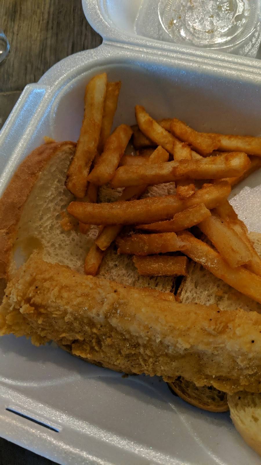 JJ fish & chicken | restaurant | 7615 W Broadway Ave, Brooklyn Park, MN 55428, USA | 7634250011 OR +1 763-425-0011