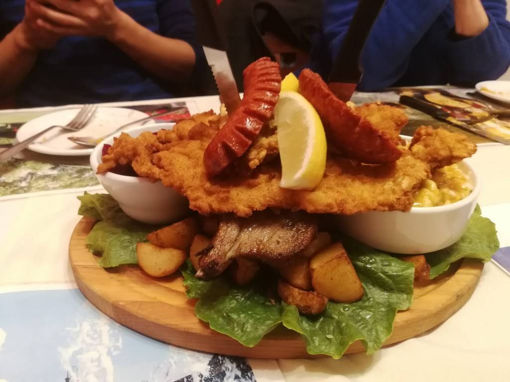 Budapest Restaurant | restaurant | 1959 Gerrard St E, Toronto, ON M4E 2A9, Canada | 6473475047 OR +1 647-347-5047