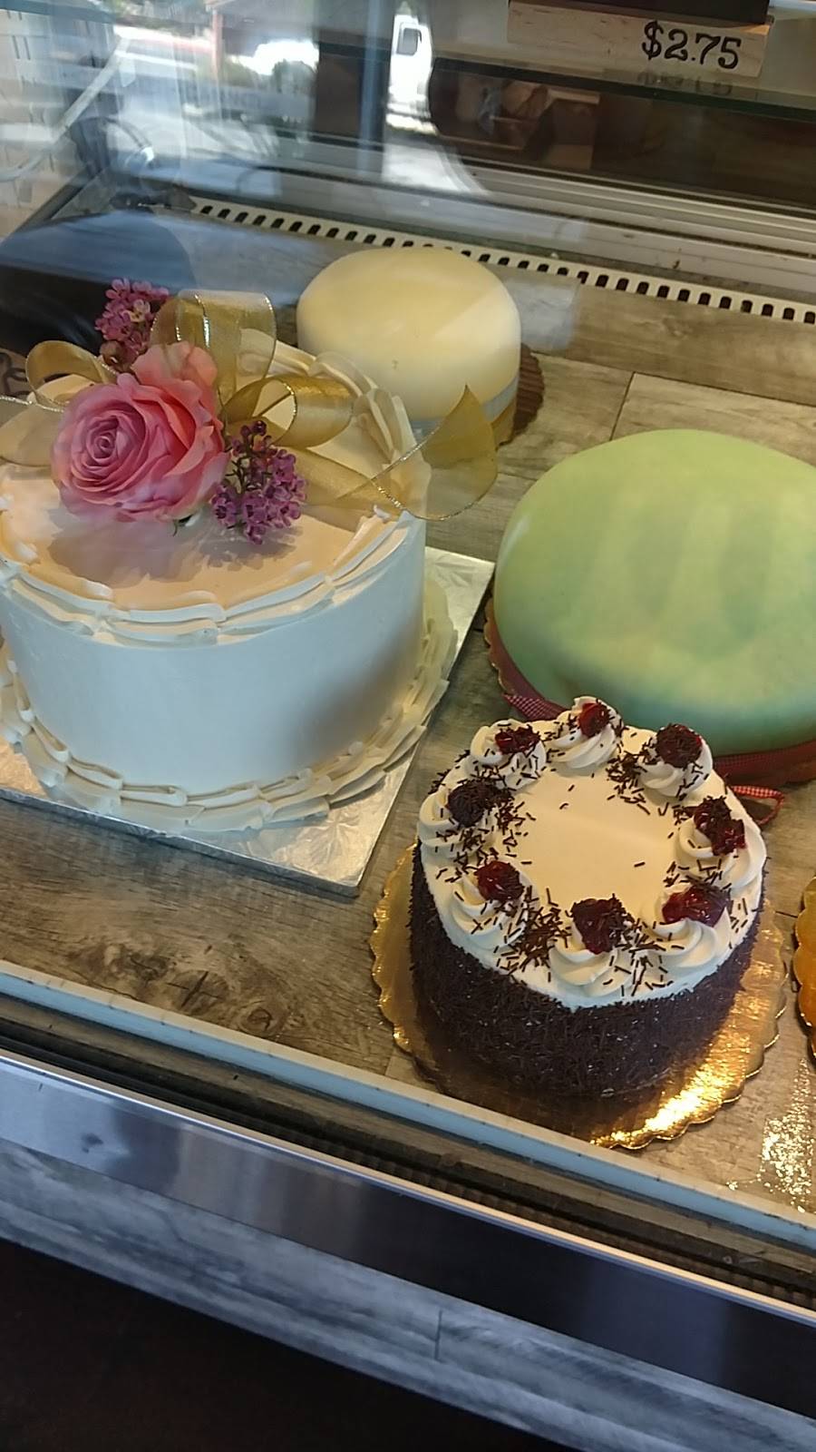 Layers | bakery | 9 Soledad Dr A, Monterey, CA 93940, USA | 8316551544 OR +1 831-655-1544