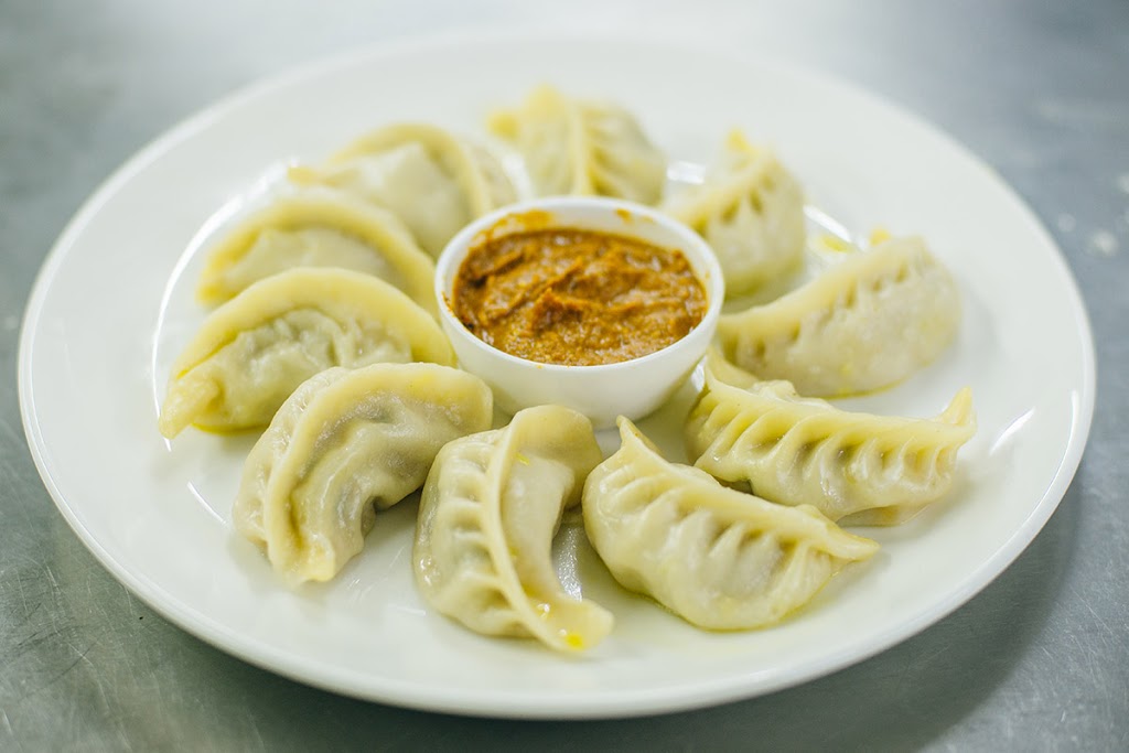 Sherpa Curry House | restaurant | 610 Davis St, Evanston, IL 60201, USA | 8474750380 OR +1 847-475-0380