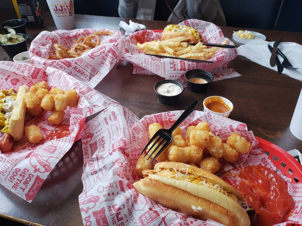 JJs Red Hots | restaurant | 1514 East Blvd, Charlotte, NC 28203, USA | 9802258880 OR +1 980-225-8880