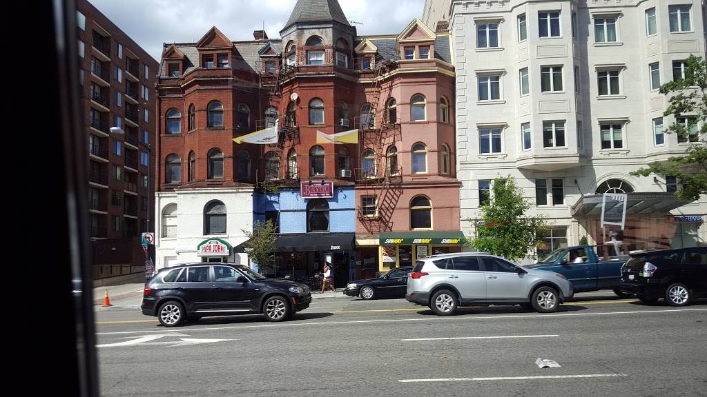 Subway | meal takeaway | 1605 Connecticut Ave NW, Washington, DC 20009, USA | 2023191004 OR +1 202-319-1004