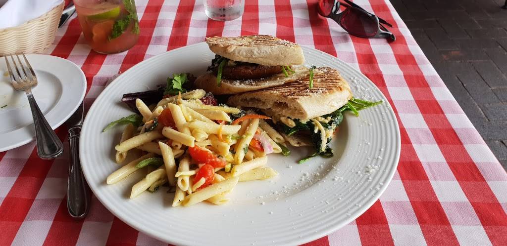 Basta Pasta | cafe | 4052 W Skippack Pike, Skippack, PA 19474, USA | 6105840341 OR +1 610-584-0341