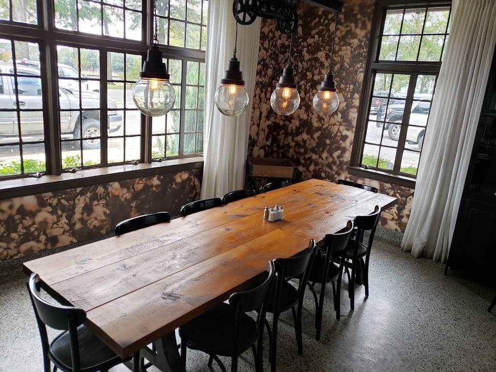 Wilson Cafe | restaurant | 2 N Jefferson St, Wilson, AR 72395, USA | 8706550222 OR +1 870-655-0222