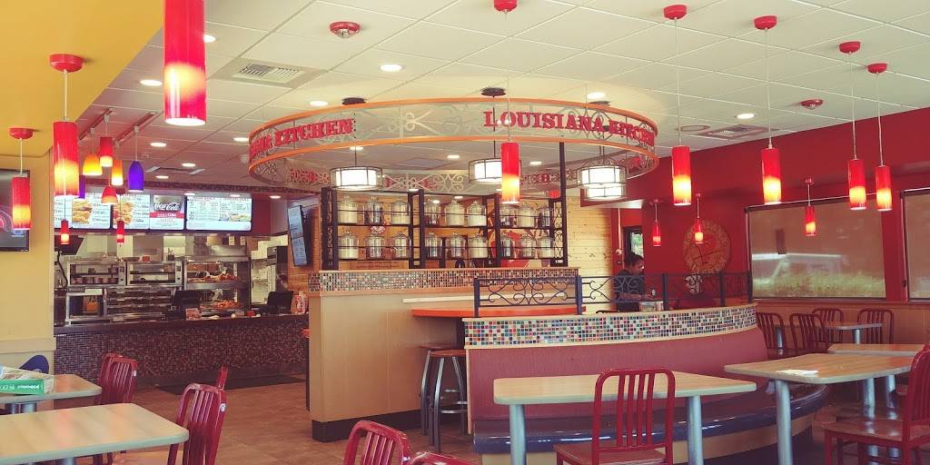 Popeyes Louisiana Kitchen | restaurant | 4554 Mack Rd, Sacramento, CA 95823, USA | 9164224425 OR +1 916-422-4425